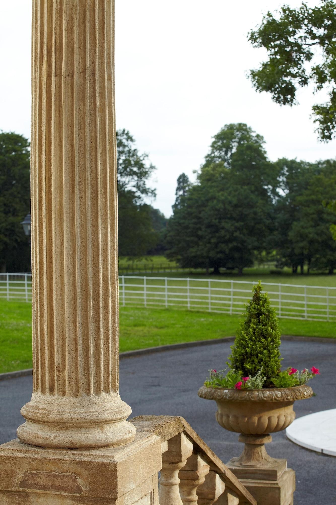 Brockencote Hall Kidderminster Buitenkant foto