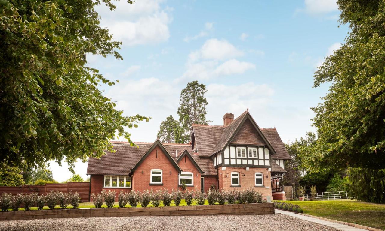 Brockencote Hall Kidderminster Buitenkant foto