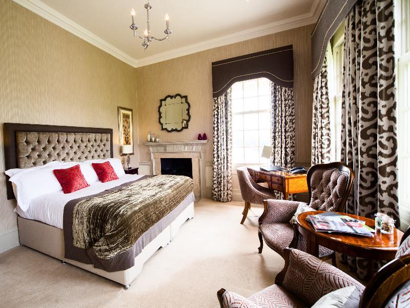 Brockencote Hall Kidderminster Buitenkant foto